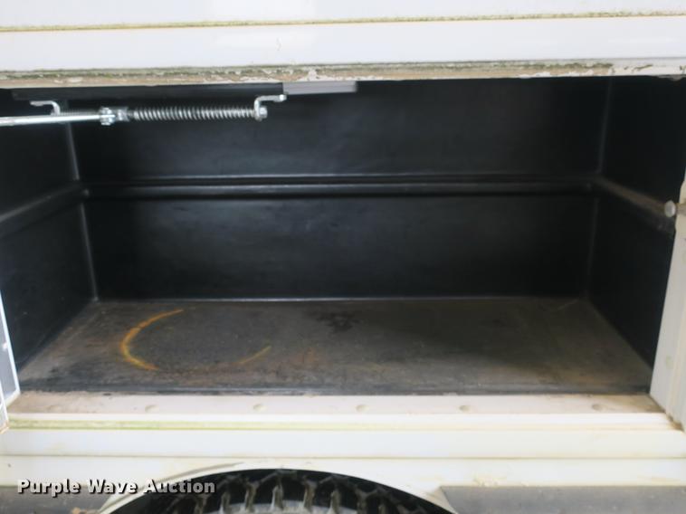 image for item DB8794 1998 Ford Econoline E350 ambulance