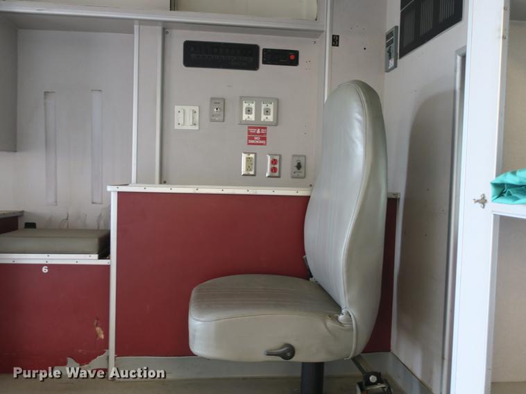 image for item DB8794 1998 Ford Econoline E350 ambulance