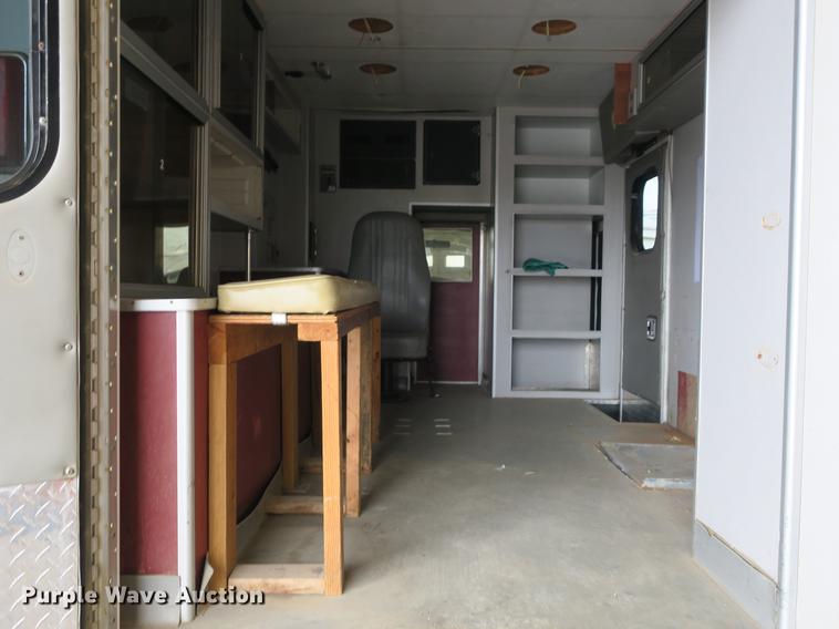 image for item DB8794 1998 Ford Econoline E350 ambulance