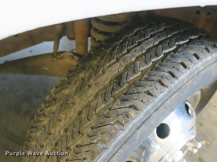 image for item DB8794 1998 Ford Econoline E350 ambulance