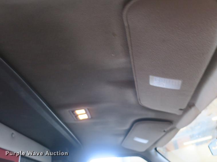 image for item DB8794 1998 Ford Econoline E350 ambulance