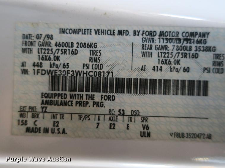 image for item DB8794 1998 Ford Econoline E350 ambulance