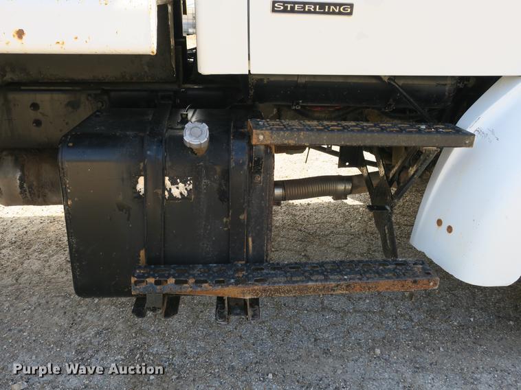 image for item DB8798 2001 Sterling L-Line dump truck