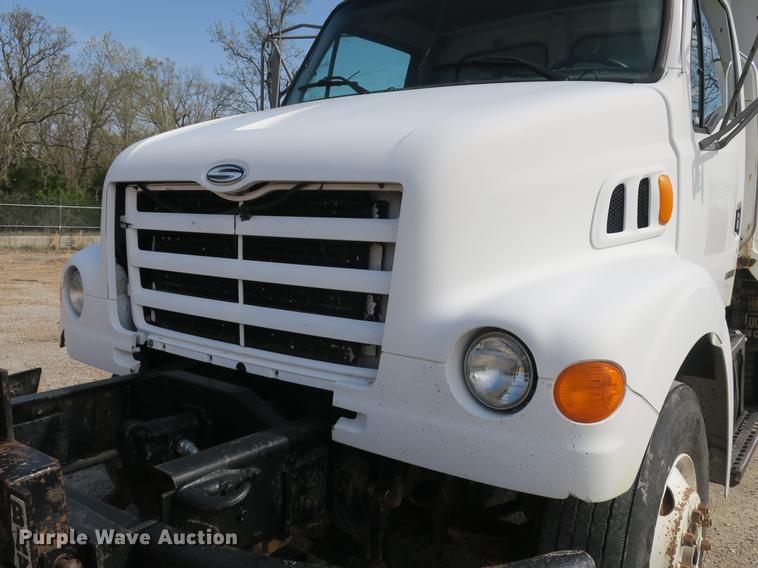 image for item DB8798 2001 Sterling L-Line dump truck