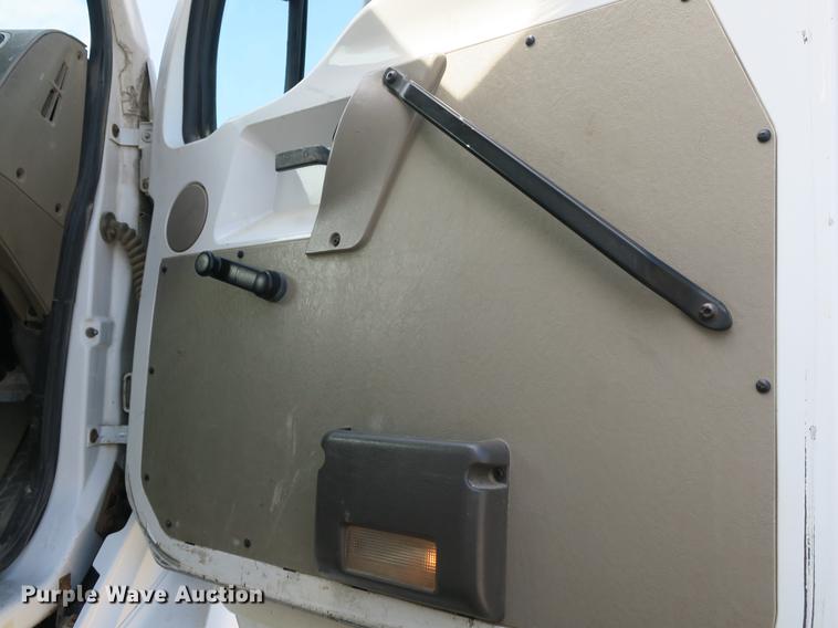 image for item DB8798 2001 Sterling L-Line dump truck