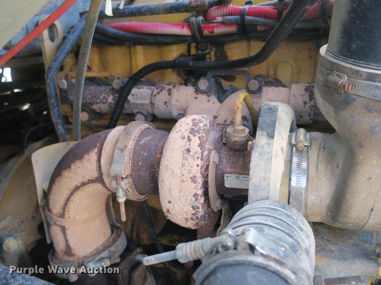 image for item DB8798 2001 Sterling L-Line dump truck