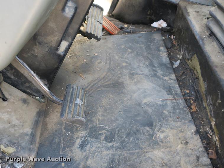 image for item DB8800 Case IH 5230 tractor