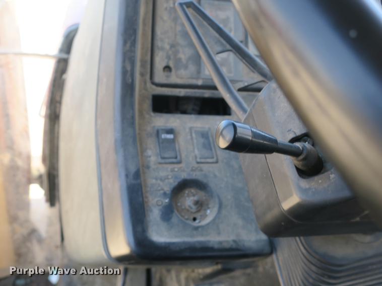 image for item DB8800 Case IH 5230 tractor