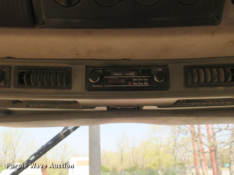 image for item DB8800 Case IH 5230 tractor