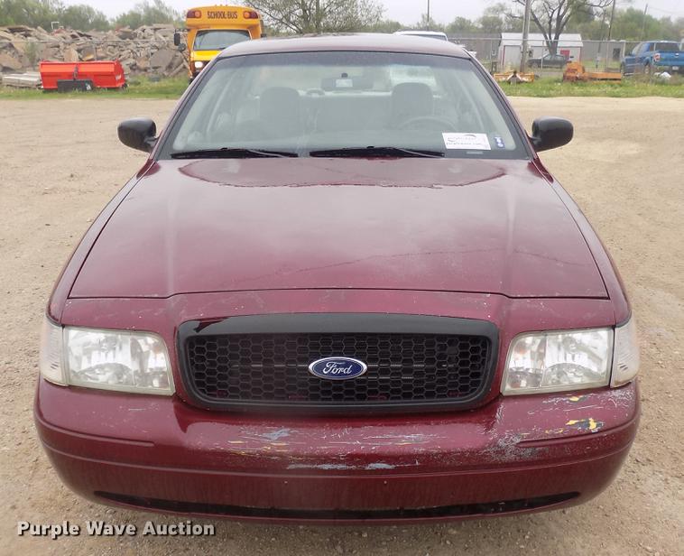 image for item DB9725 2006 Ford Crown Victoria Police Interceptor