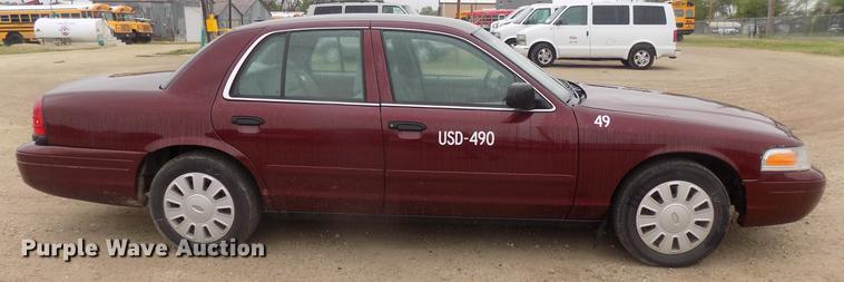 image for item DB9725 2006 Ford Crown Victoria Police Interceptor