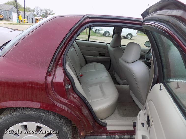 image for item DB9725 2006 Ford Crown Victoria Police Interceptor
