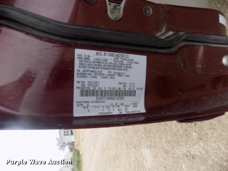 image for item DB9725 2006 Ford Crown Victoria Police Interceptor