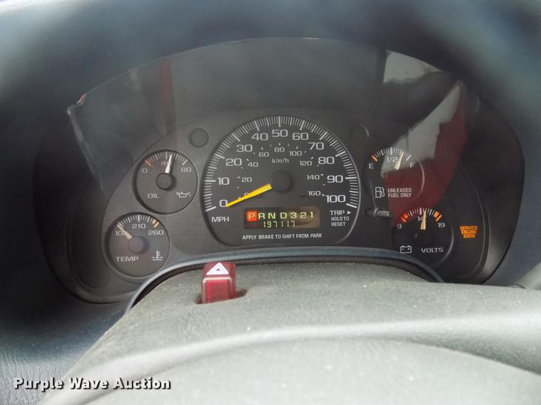 image for item DB9726 2000 GMC Safari van