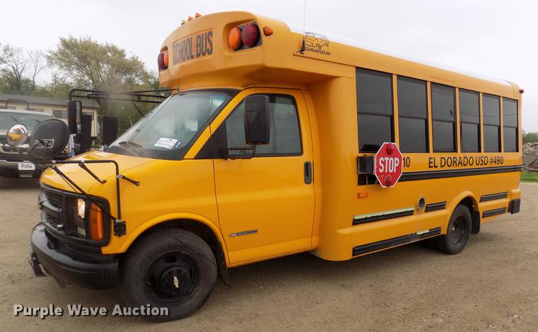 image for item DB9727 2002 Chevrolet Express G3500 school bus
