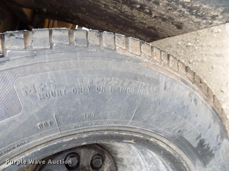 image for item DB9727 2002 Chevrolet Express G3500 school bus