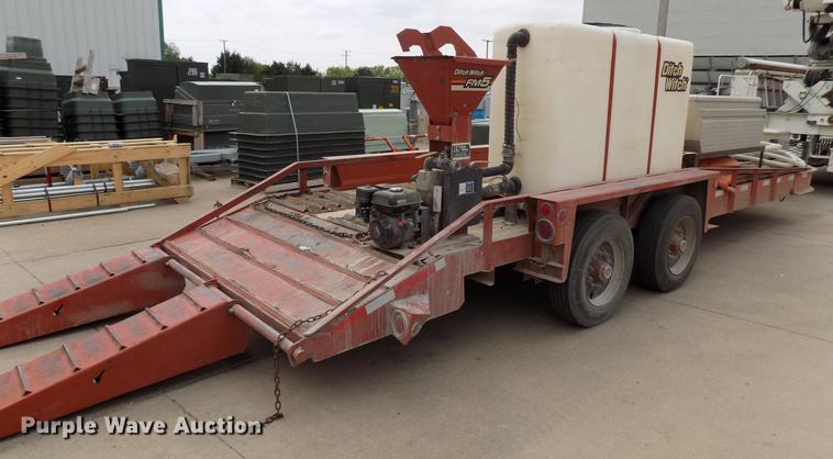 image for item DB9735 2006 Ditch Witch JT2020 directional boring unit