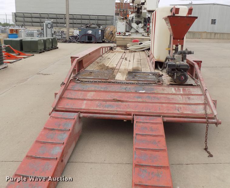 image for item DB9735 2006 Ditch Witch JT2020 directional boring unit