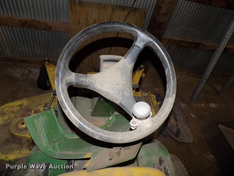 image for item DB9737 John Deere F725 lawn mower