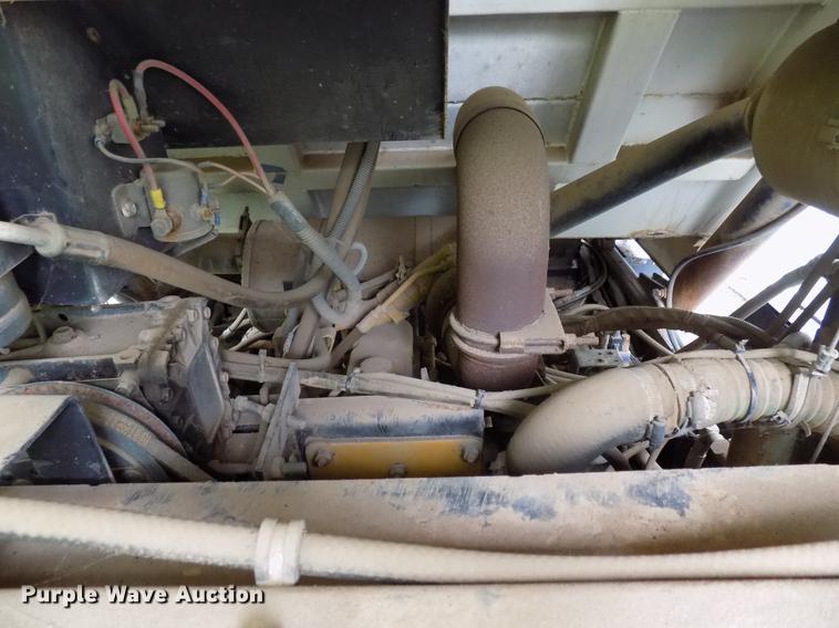 image for item DB9741 1994 Johnson V3000SP street sweeper