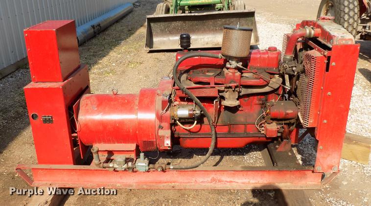 image for item DB9743 International UB-220 generator