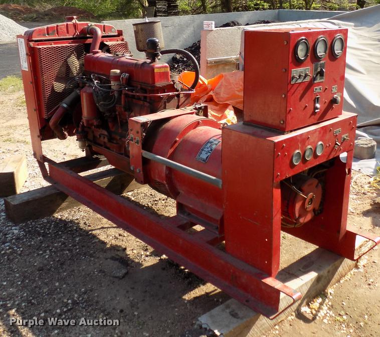 image for item DB9743 International UB-220 generator