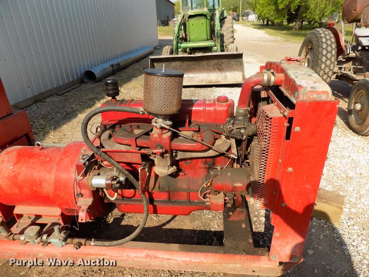 image for item DB9743 International UB-220 generator