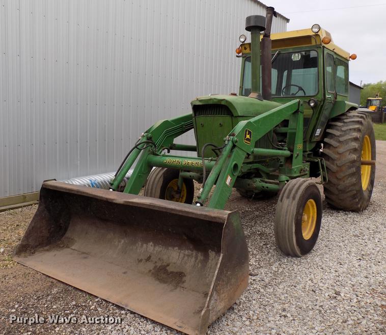 image for item DB9744 2004 John Deere 4320 tractor