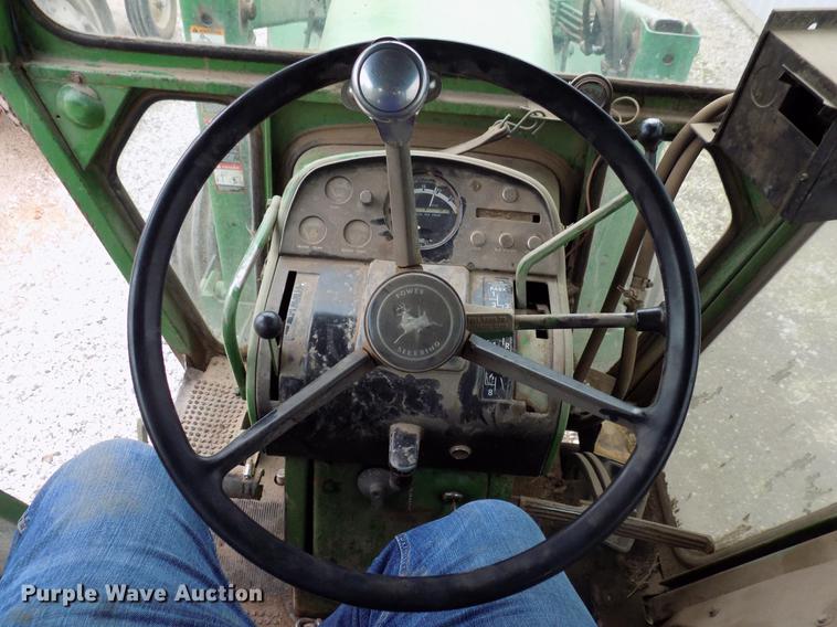 image for item DB9744 2004 John Deere 4320 tractor