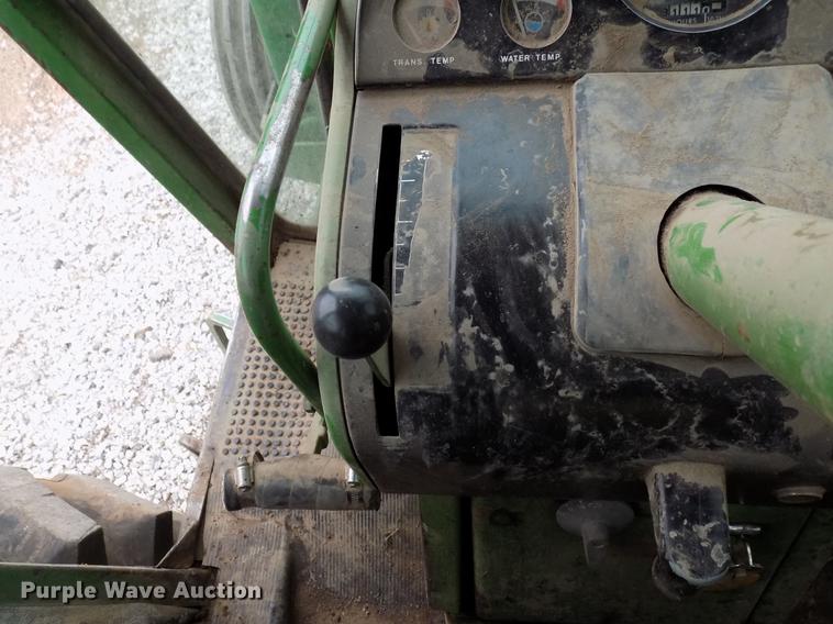 image for item DB9744 2004 John Deere 4320 tractor