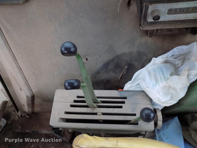 image for item DB9744 2004 John Deere 4320 tractor