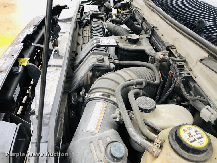 image for item DC8708 2008 Ford E350 Super Duty ambulance