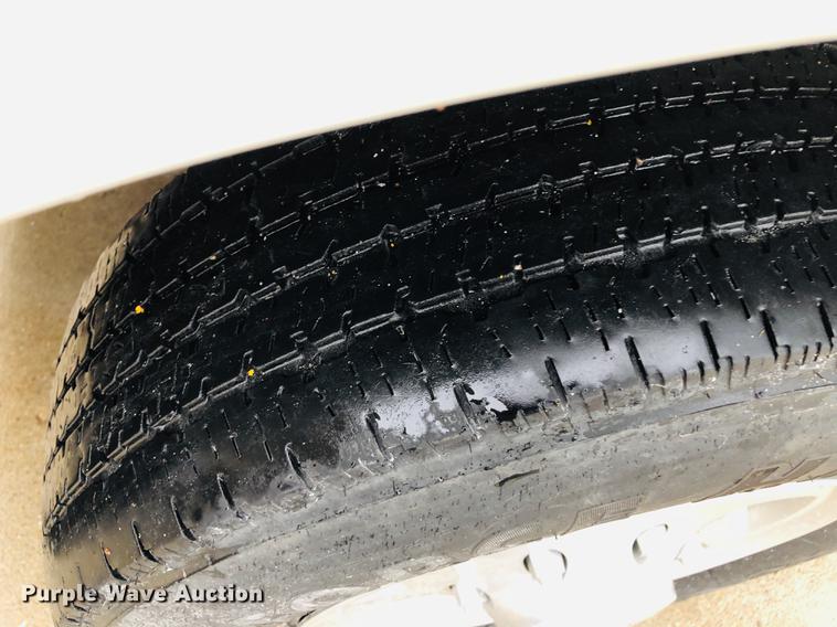 image for item DC8708 2008 Ford E350 Super Duty ambulance