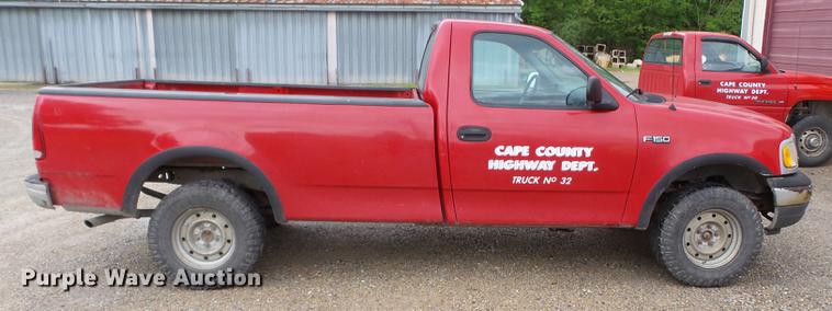 image for item DD2255 1999 Ford F150 pickup truck