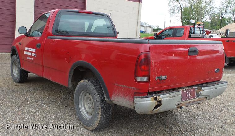 image for item DD2255 1999 Ford F150 pickup truck