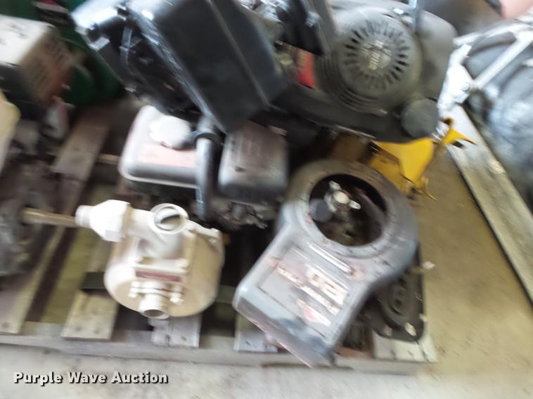 image for item DD2258 Approximately 16 engines