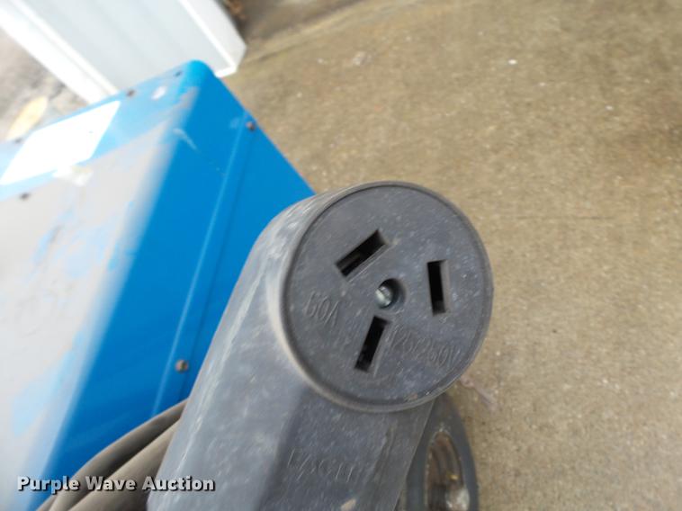 image for item DD2261 Miller Dialarc 901564 AC/DC welder