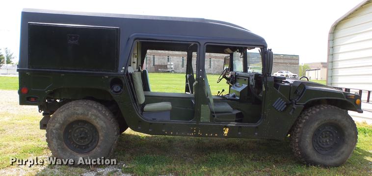 image for item DD2294 1991 American General M998 Humvee SUV