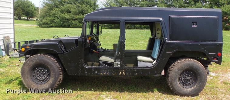 image for item DD2294 1991 American General M998 Humvee SUV
