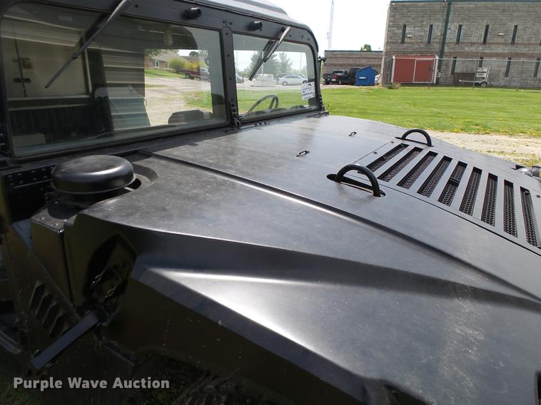 image for item DD2294 1991 American General M998 Humvee SUV