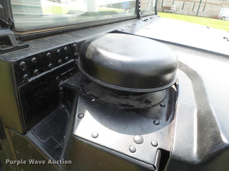 image for item DD2294 1991 American General M998 Humvee SUV