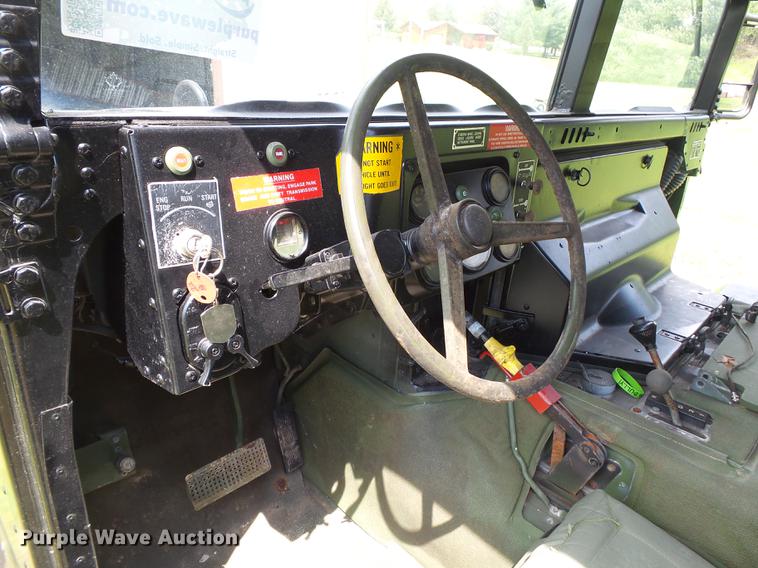 image for item DD2294 1991 American General M998 Humvee SUV
