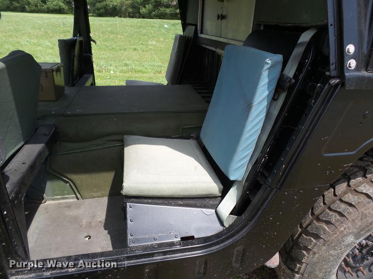 image for item DD2294 1991 American General M998 Humvee SUV