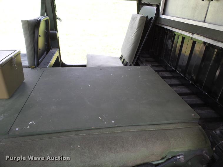 image for item DD2294 1991 American General M998 Humvee SUV