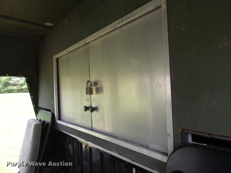 image for item DD2294 1991 American General M998 Humvee SUV