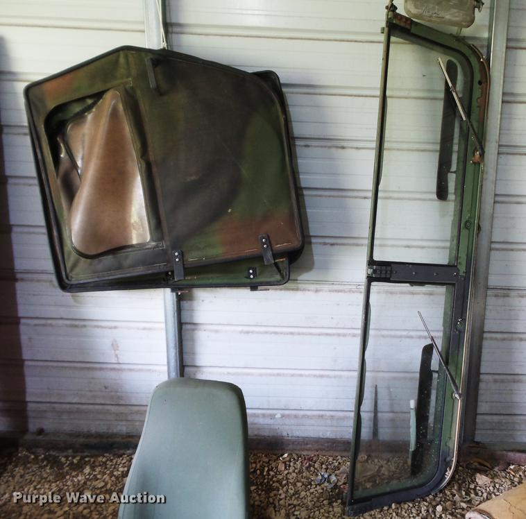 image for item DD2294 1991 American General M998 Humvee SUV