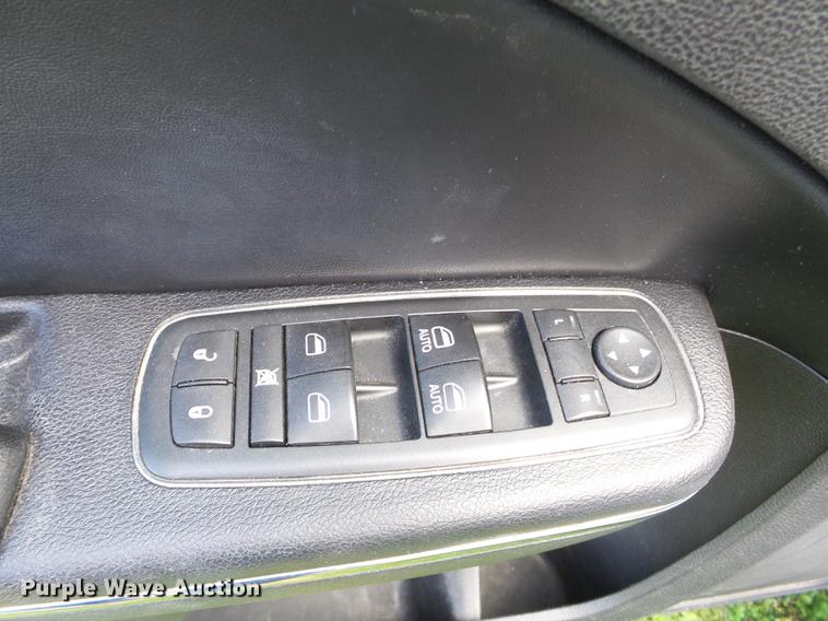 image for item DD2295 2011 Dodge Charger Police