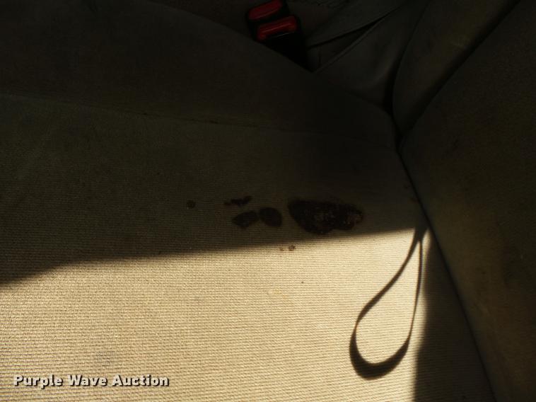 image for item DD2296 2000 Ford Expedition SUV