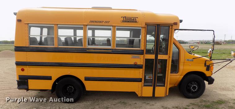 image for item DE1165 2003 Ford Econoline E350 Super Duty school bus