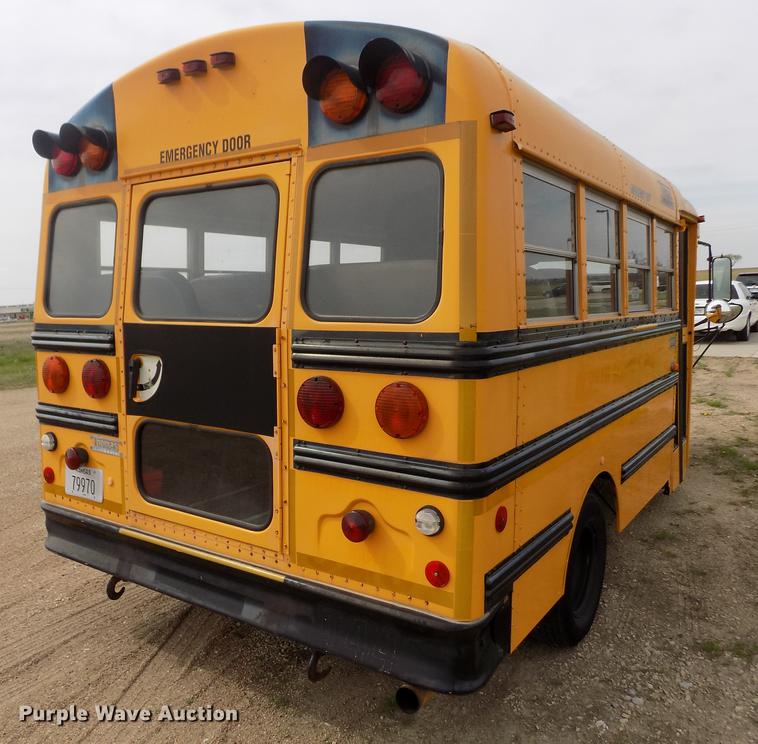 image for item DE1165 2003 Ford Econoline E350 Super Duty school bus